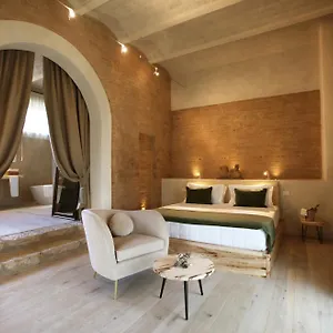 https://tenuta-darbia.it-tuscanyhotel.com